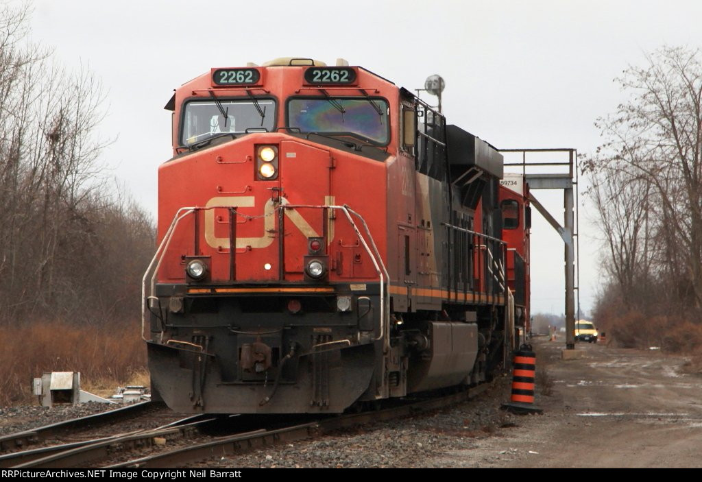 CN 2262